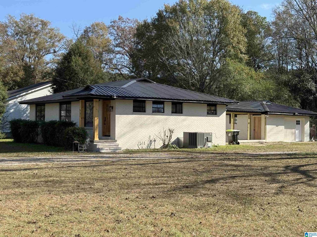 531 Broadway Avenue - Photo 1