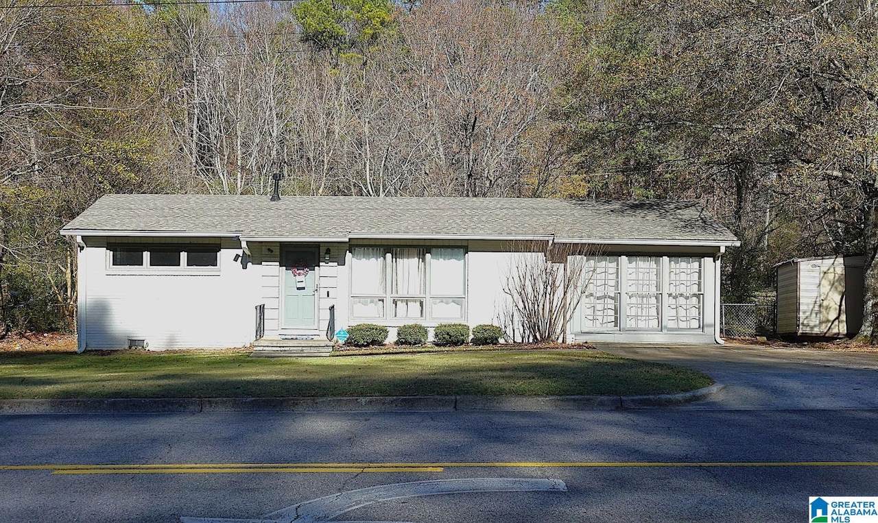 932 Edwards Lake Road - Photo 1