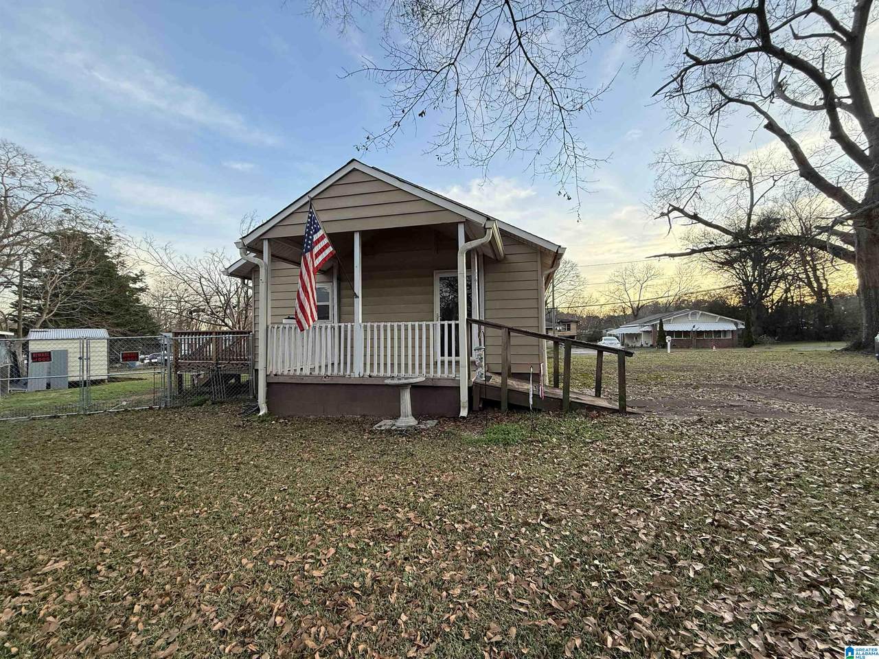 1541 26TH AVENUE - Photo 1