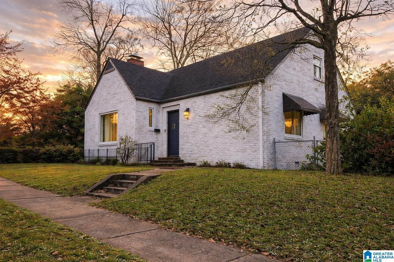 414 15TH STREET - Photo 1