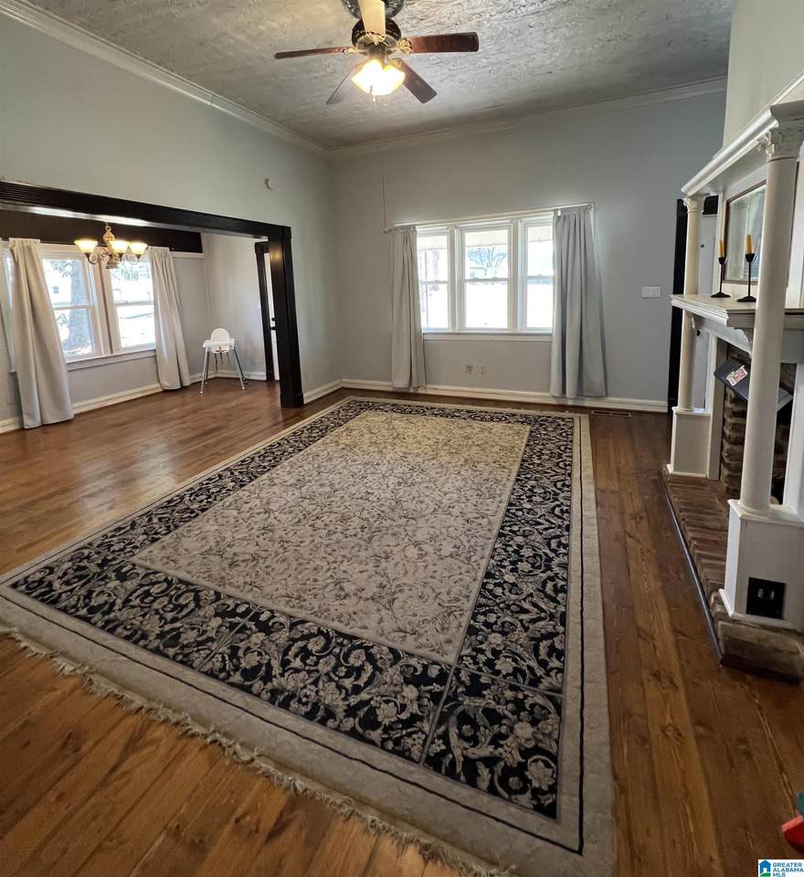 110 Carter Lane - Photo 1