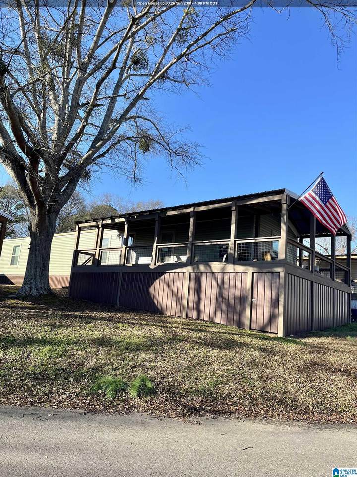 289 Lee Circle - Photo 1
