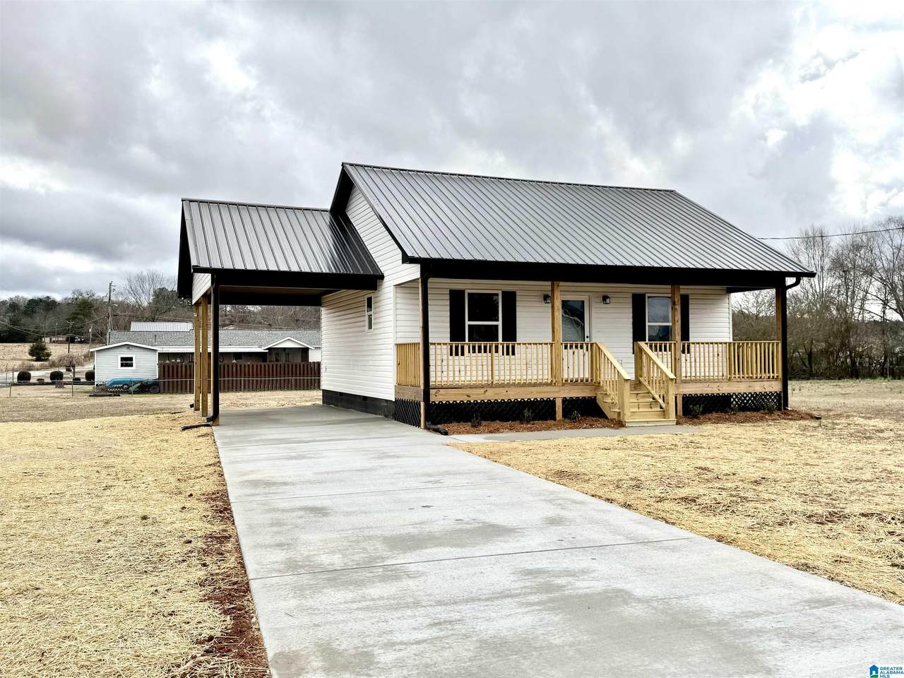 1500 Stone Creek Drive - Photo 1