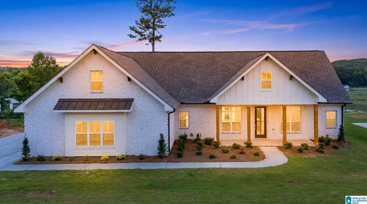 372 Lake Creek Drive - Photo 1
