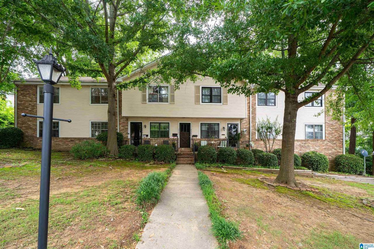 2703 Southbury Circle - Photo 1