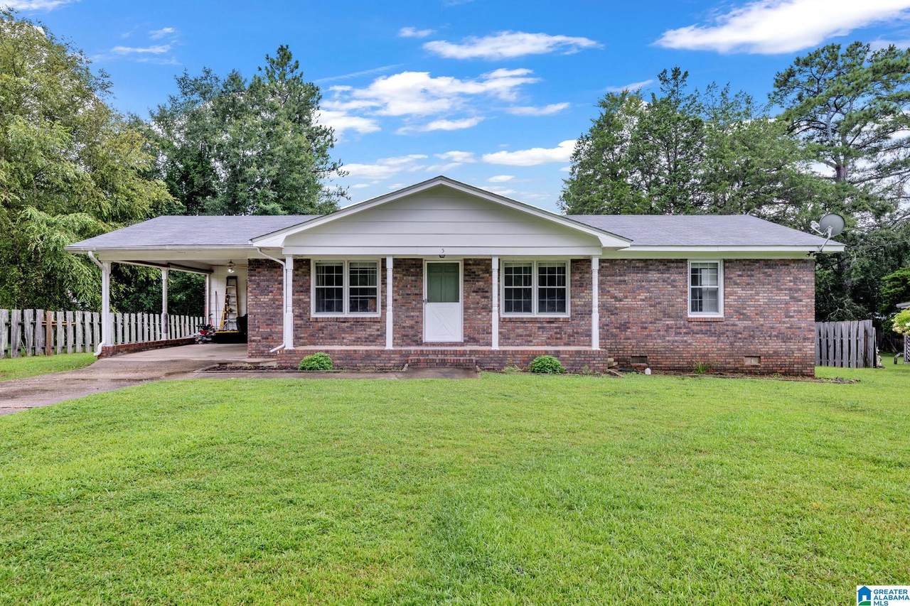 5 Crestwood Drive - Photo 1