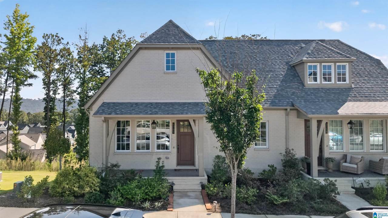 4764 Silas Avenue - Photo 1