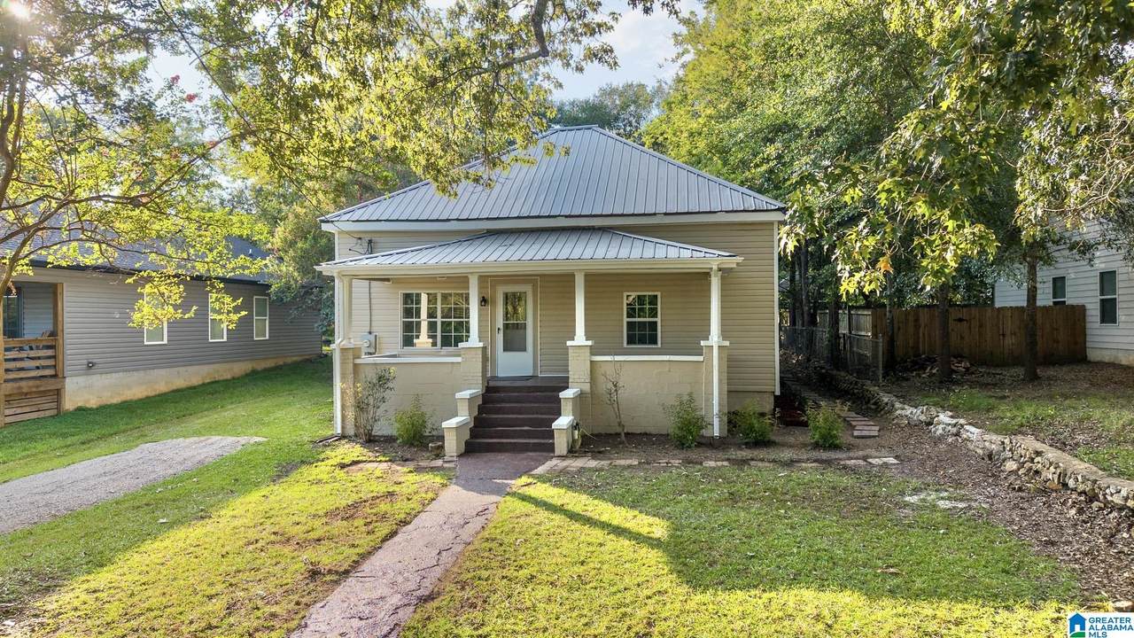 3110 6TH AVENUE - Photo 1