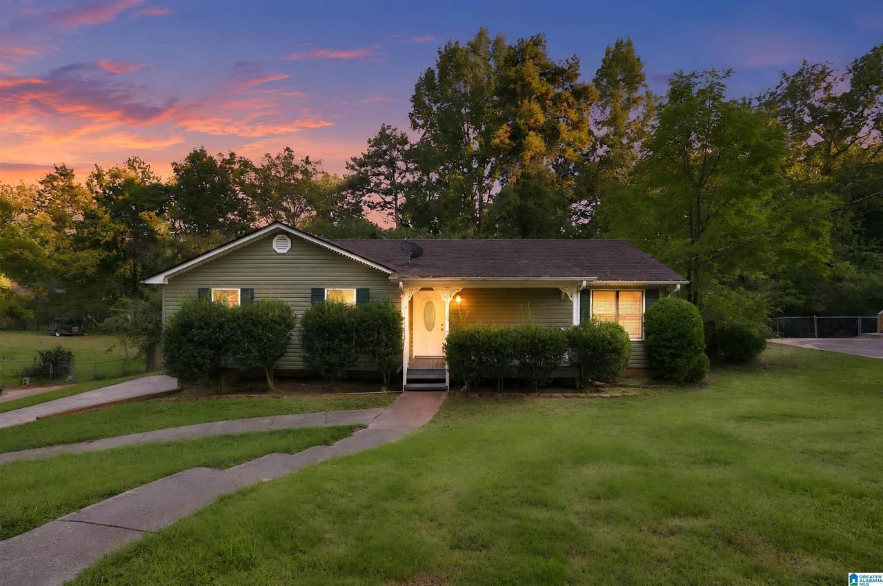 2817 Wood Drive - Photo 1