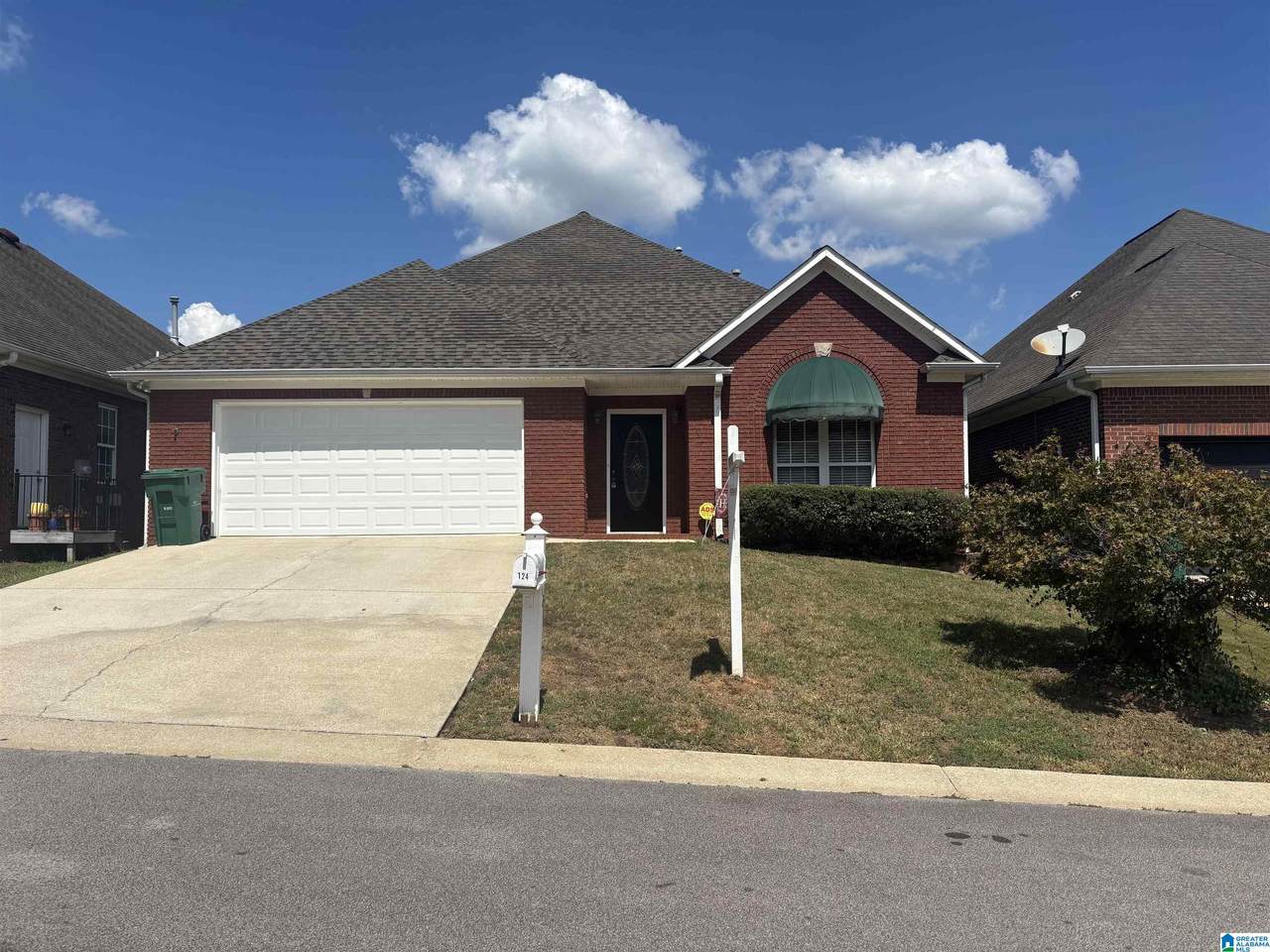 124 Annie Lane - Photo 1