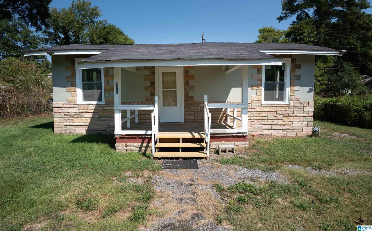 312 6TH STREET - Photo 1