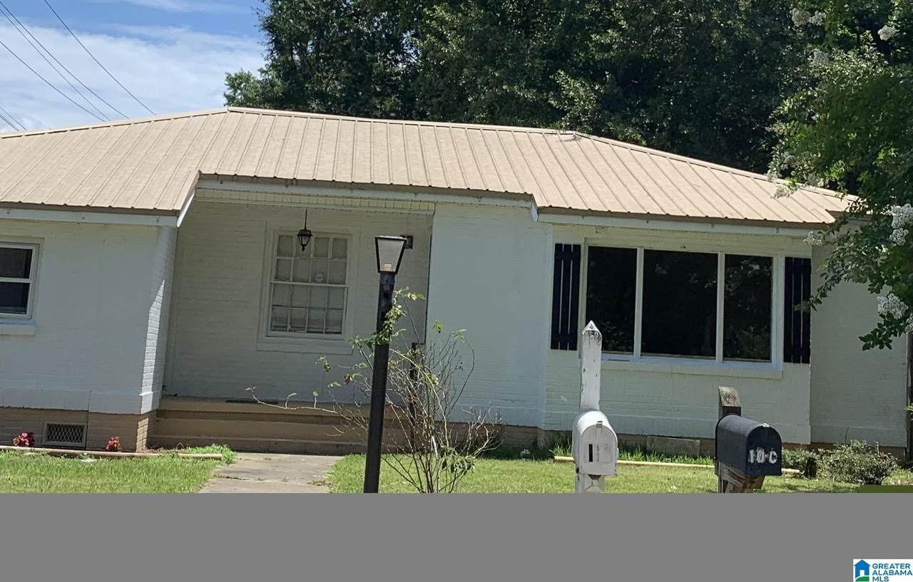 10 & 10 C Douglas Avenue - Photo 1