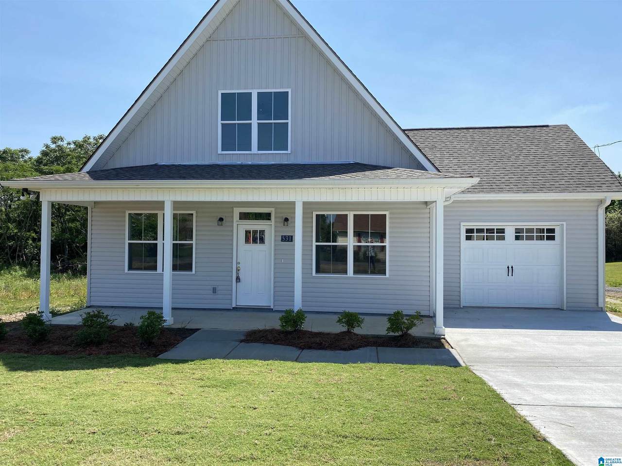 531 9TH AVENUE - Photo 1
