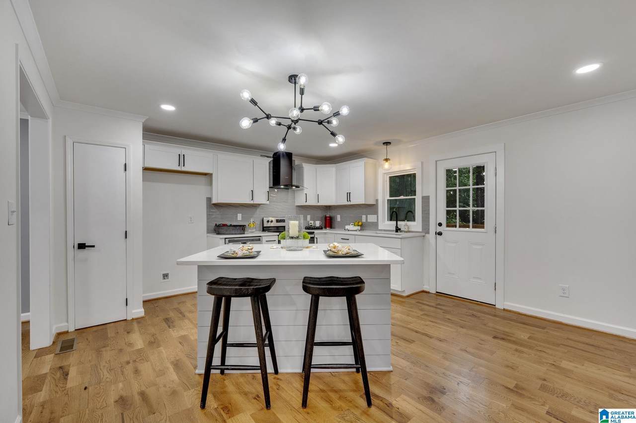 1232 Tahiti Circle - Photo 1