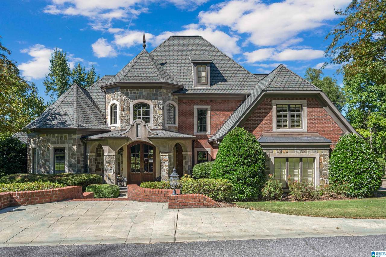 1421 Woodridge Cove - Photo 1