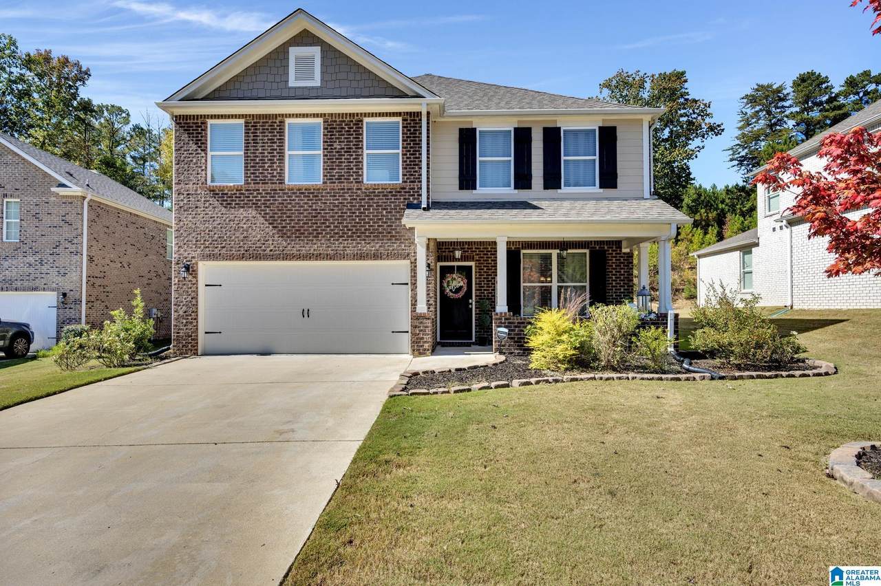 7040 Pine Mountain Circle - Photo 1