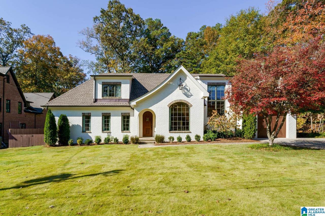 3816 Cromwell Drive - Photo 1