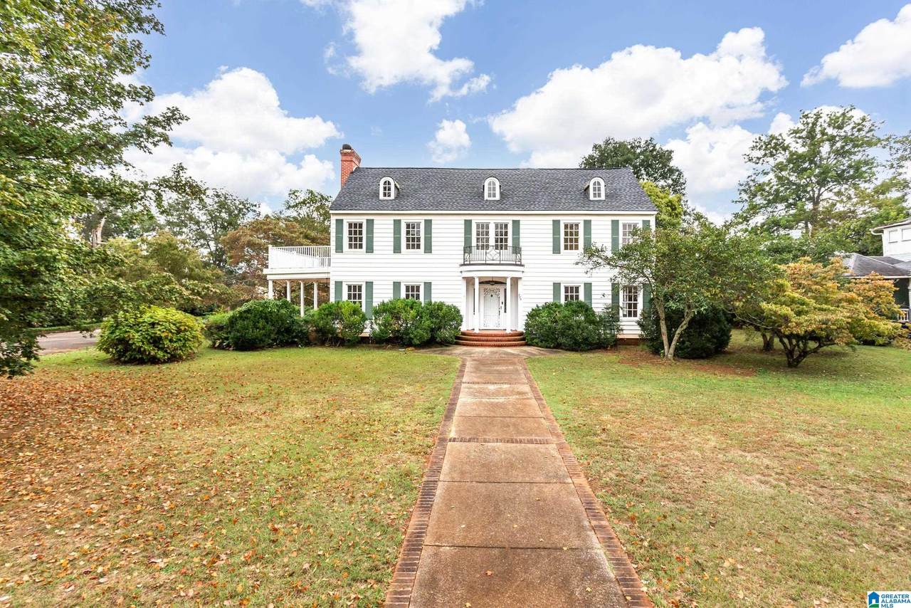 305 South Street - Photo 1