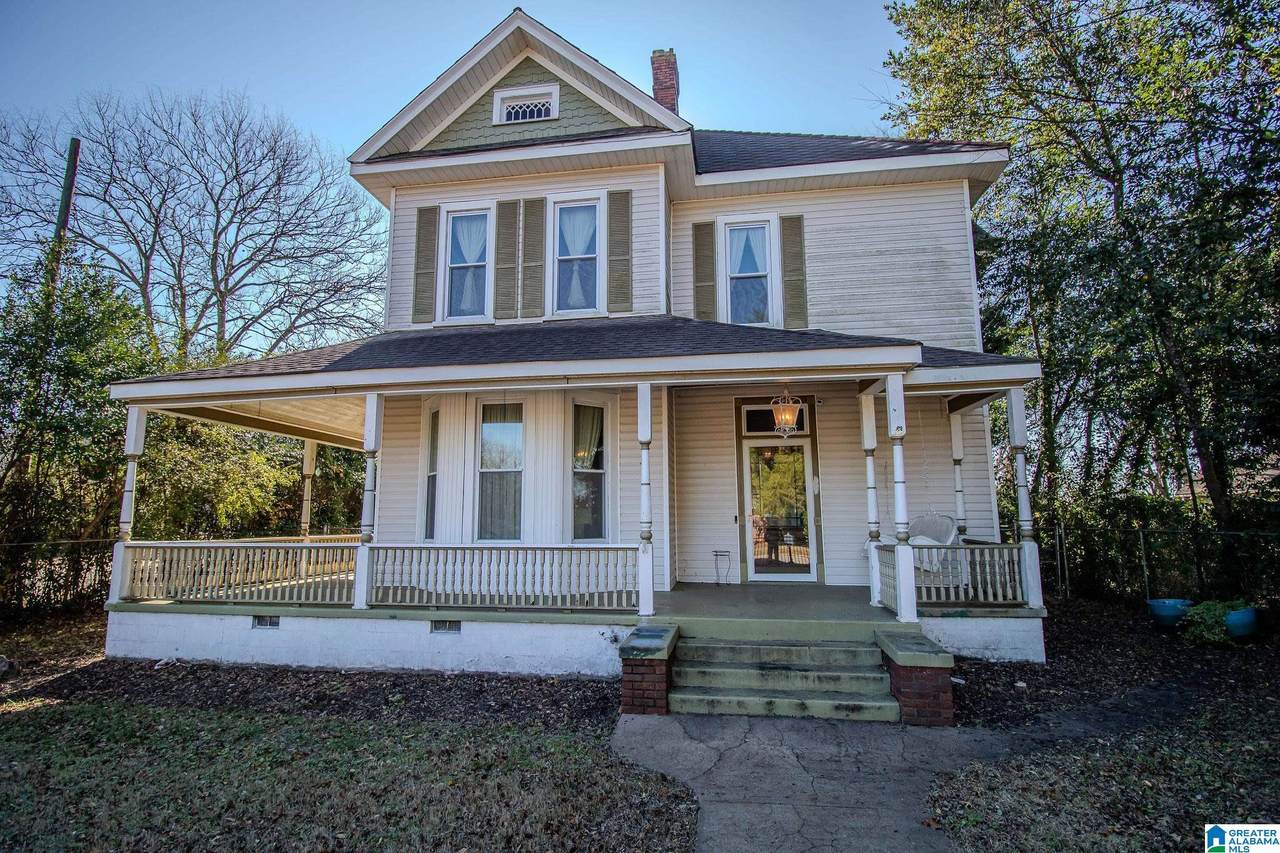 428 6TH STREET - Photo 1