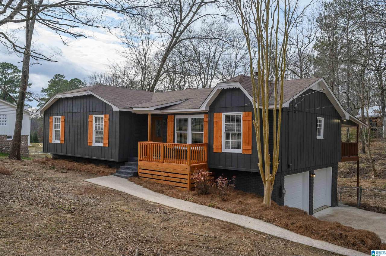 8616 Driftwood Drive - Photo 1