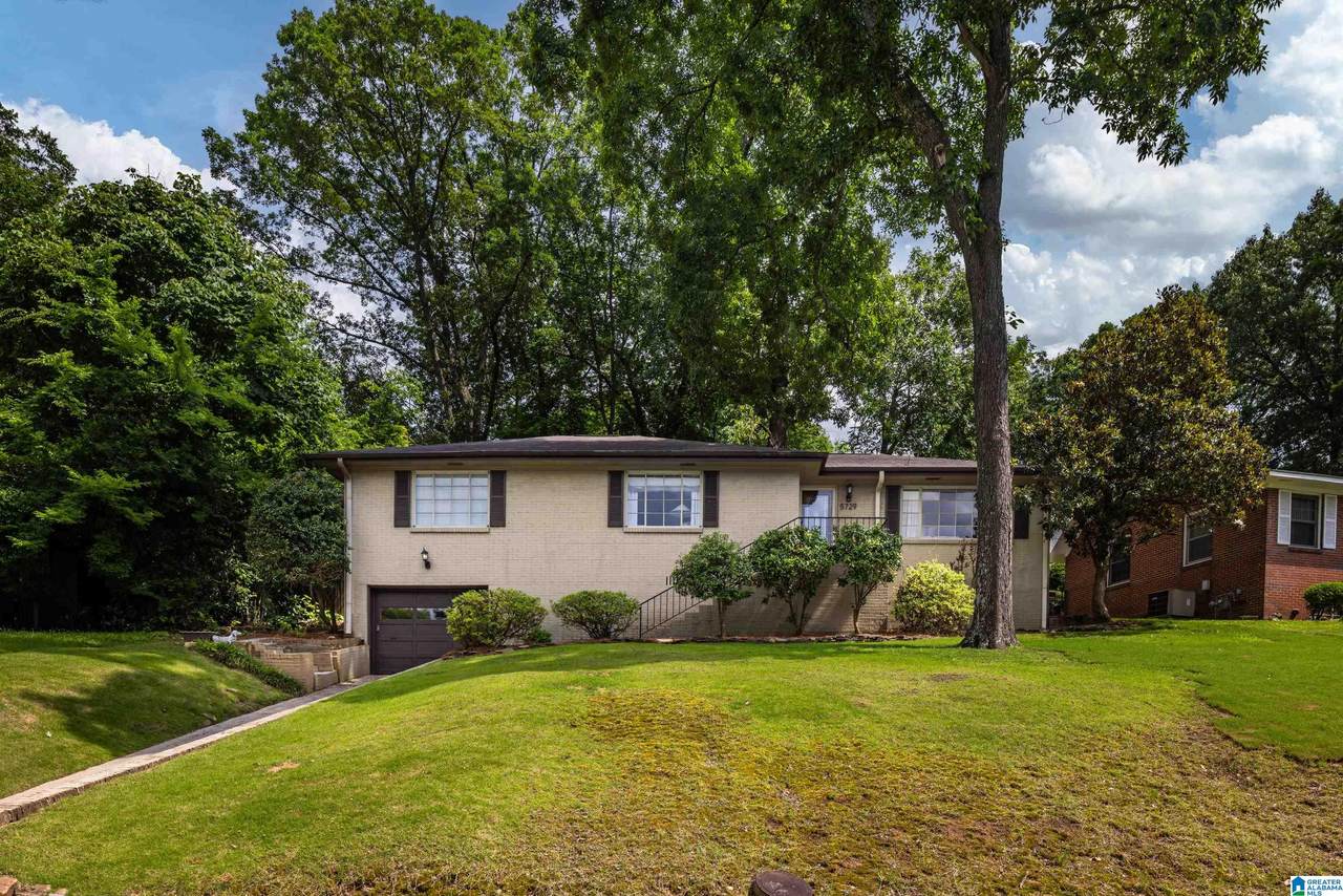 5729 11TH AVENUE - Photo 1