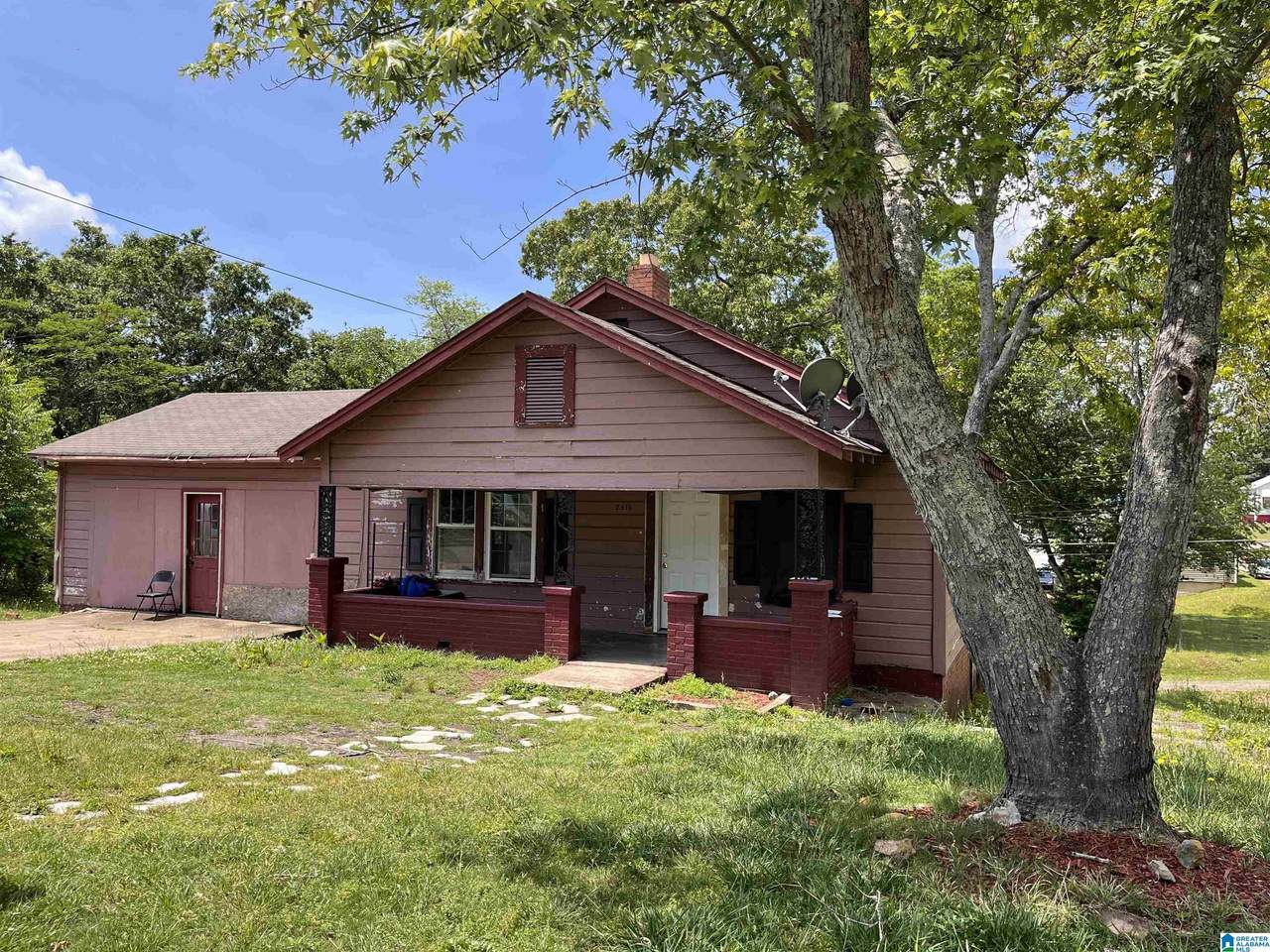 2916 Gurnee Avenue - Photo 1