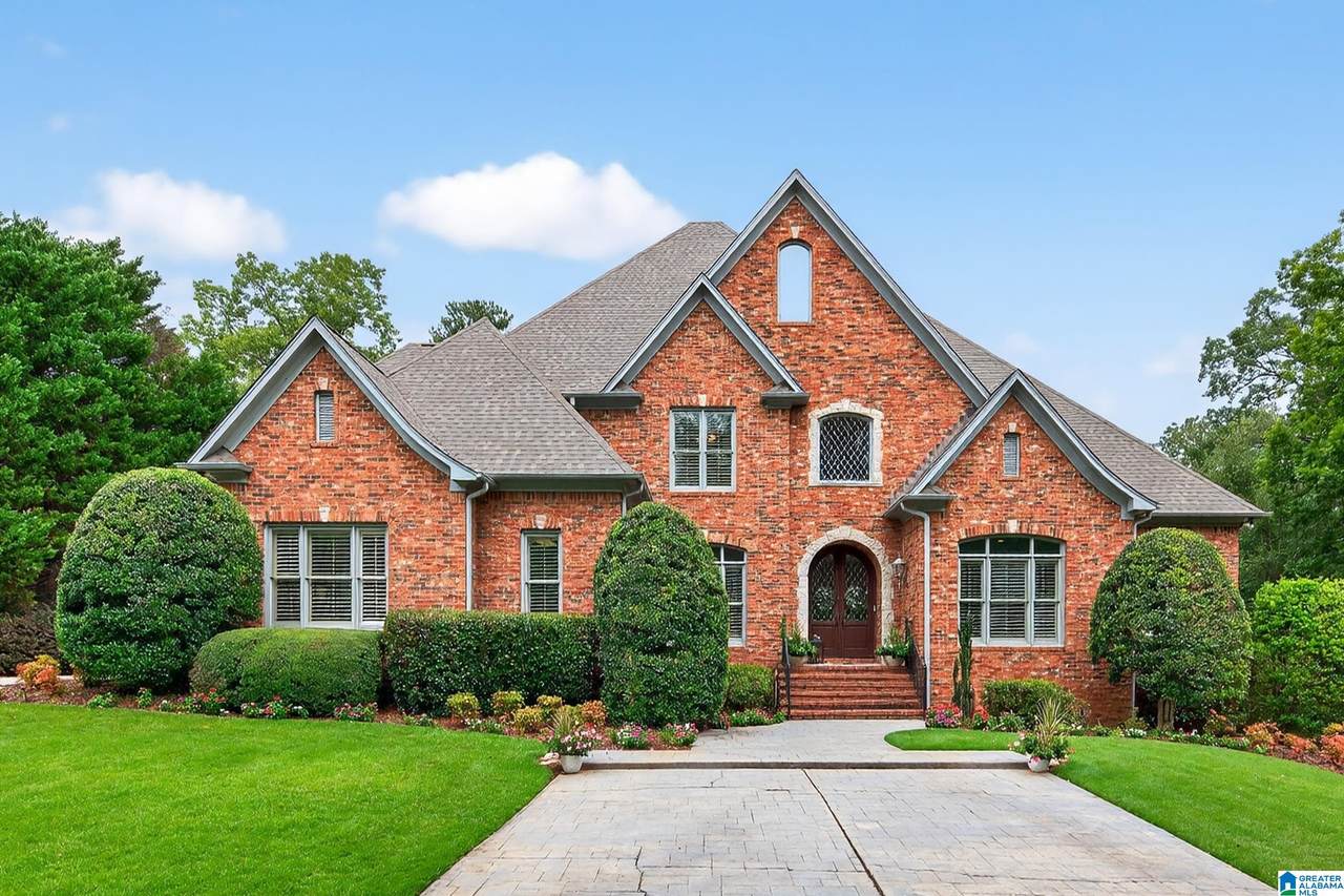 527 Stewards Glen - Photo 1