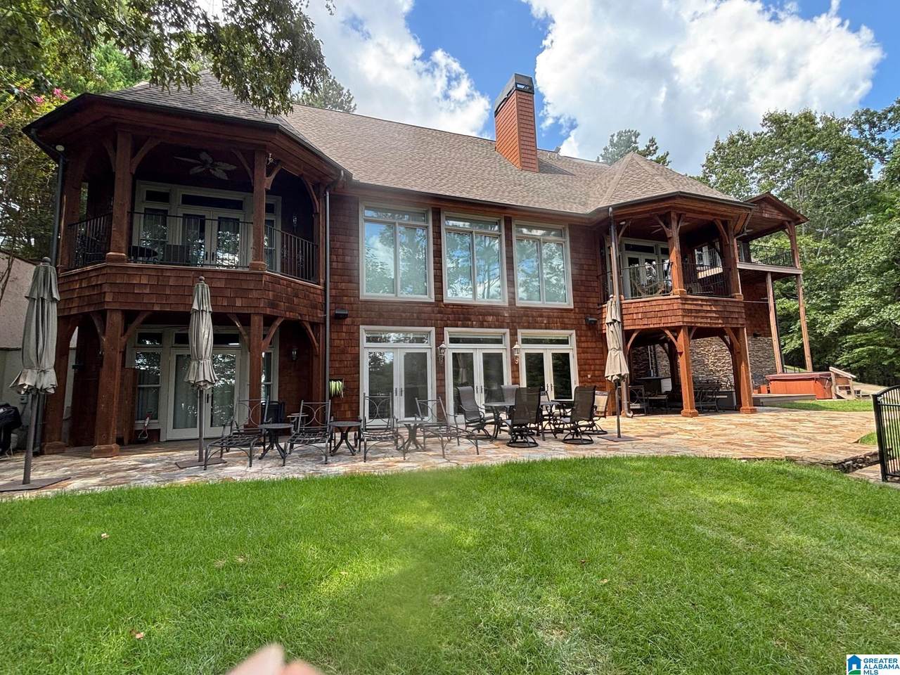 71 Primrose Drive - Photo 1