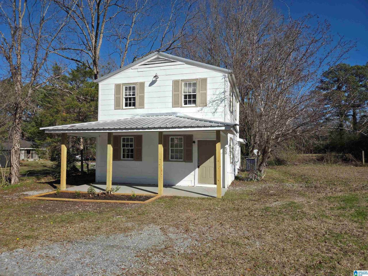 620 5TH AVENUE - Photo 1
