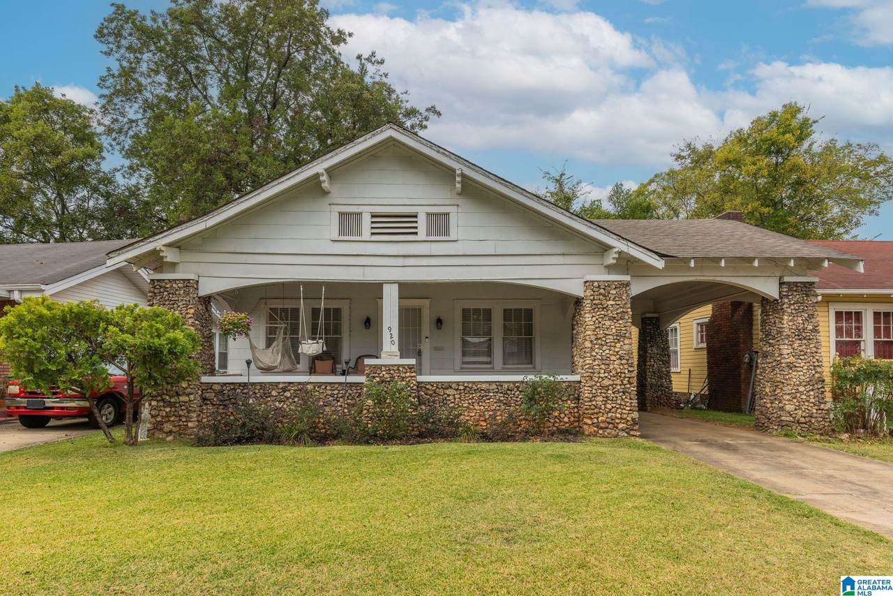 920 6TH PLACE - Photo 1