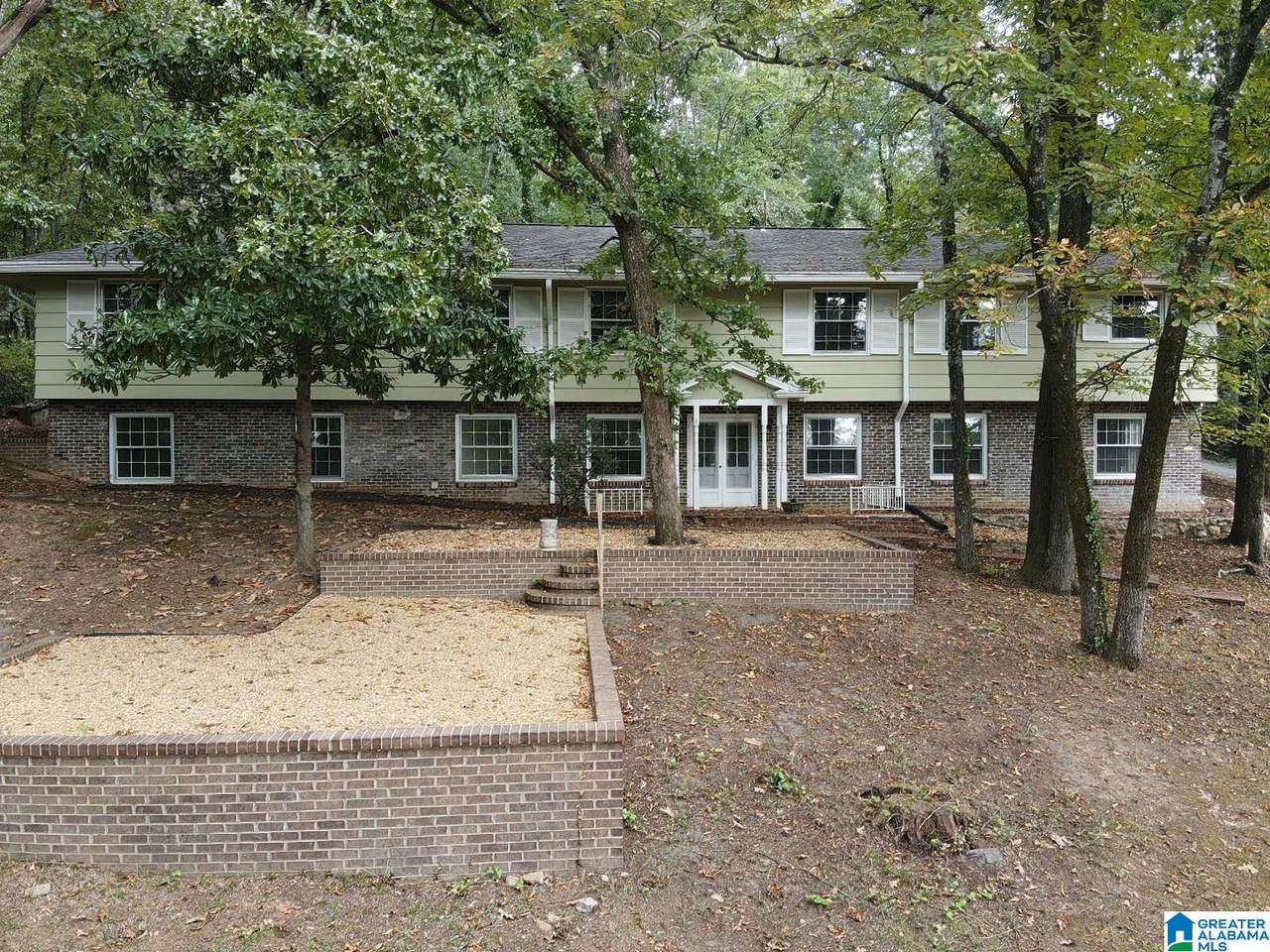 233 Fairway Drive - Photo 1