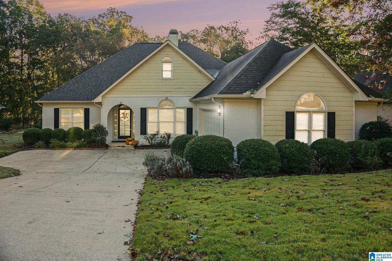 5015 English Turn - Photo 1