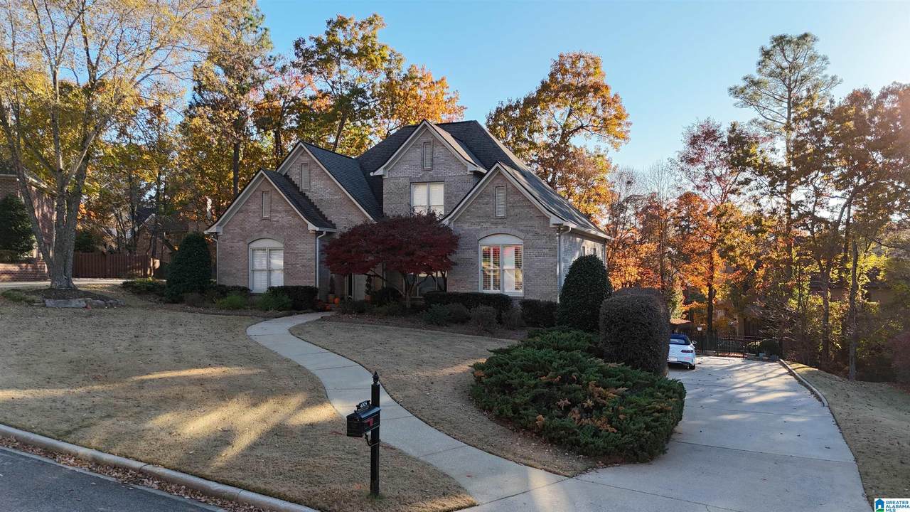 4005 Milner Way - Photo 1