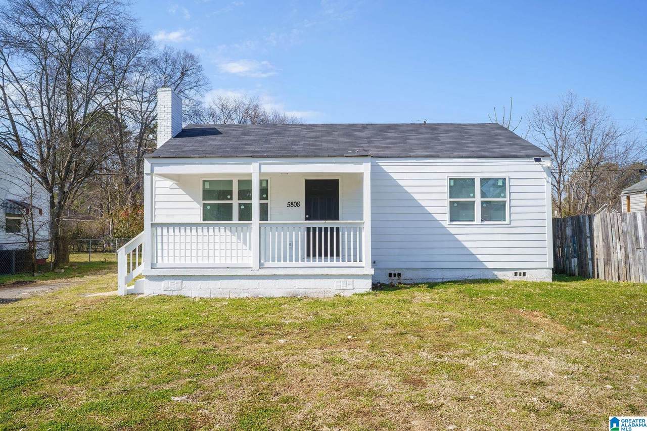 5808 Avenue O - Photo 1