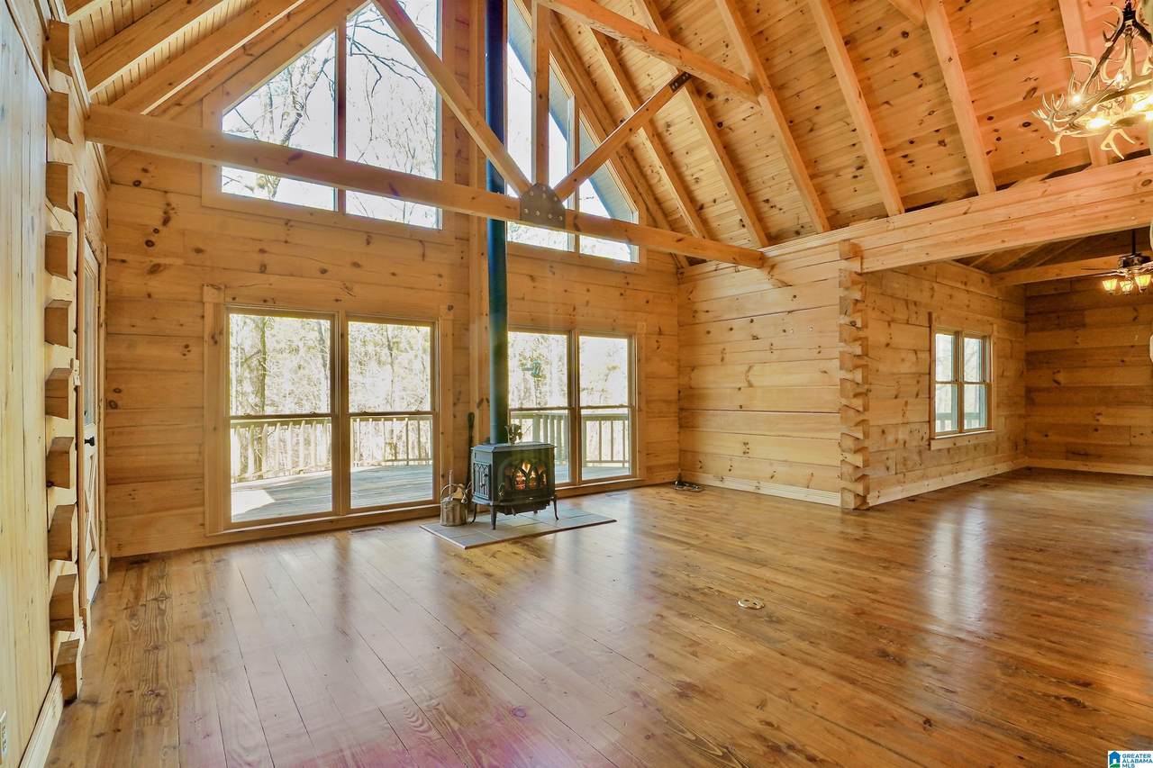 266 Davis Acres Drive - Photo 1