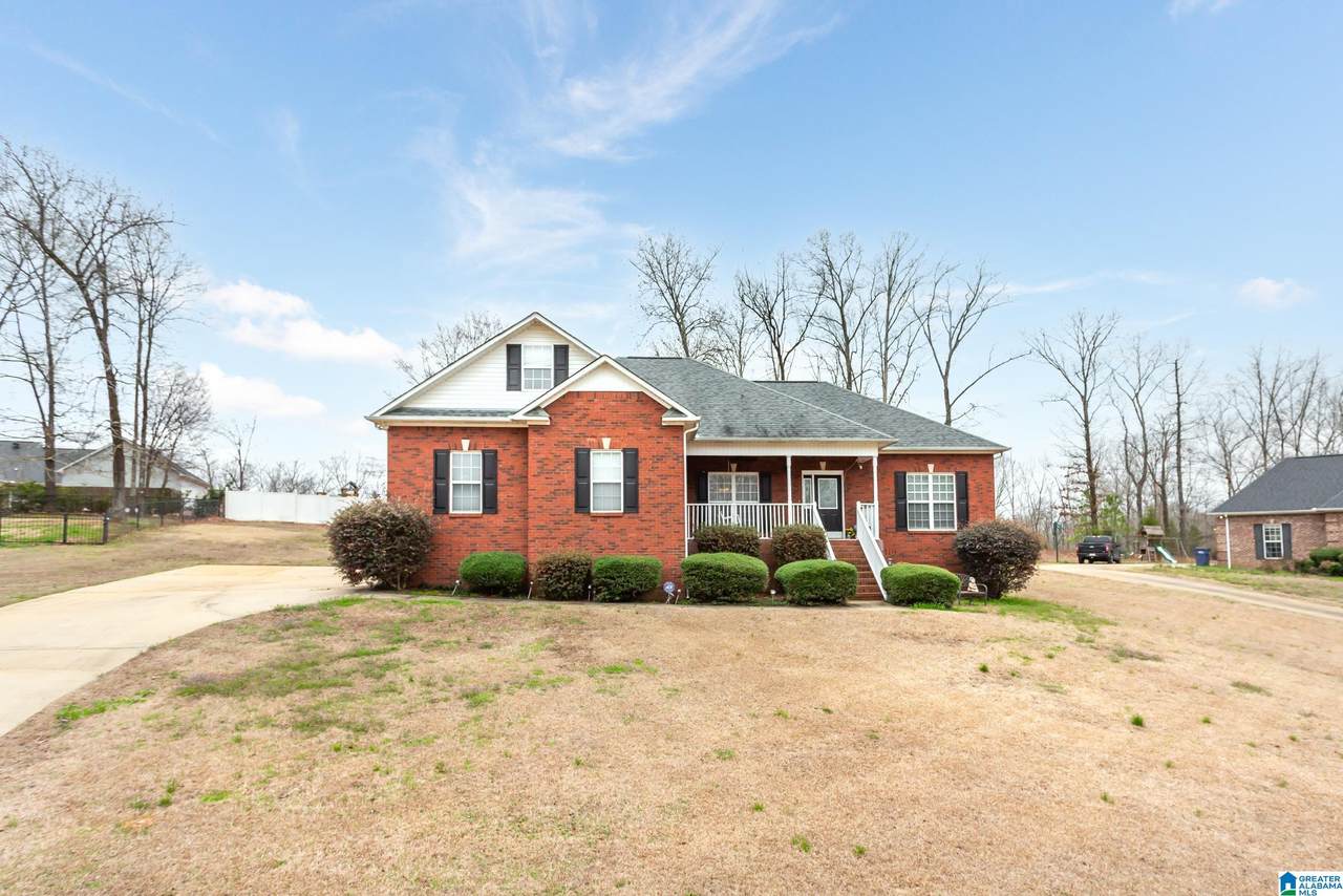 625 Creek Ridge Drive - Photo 1
