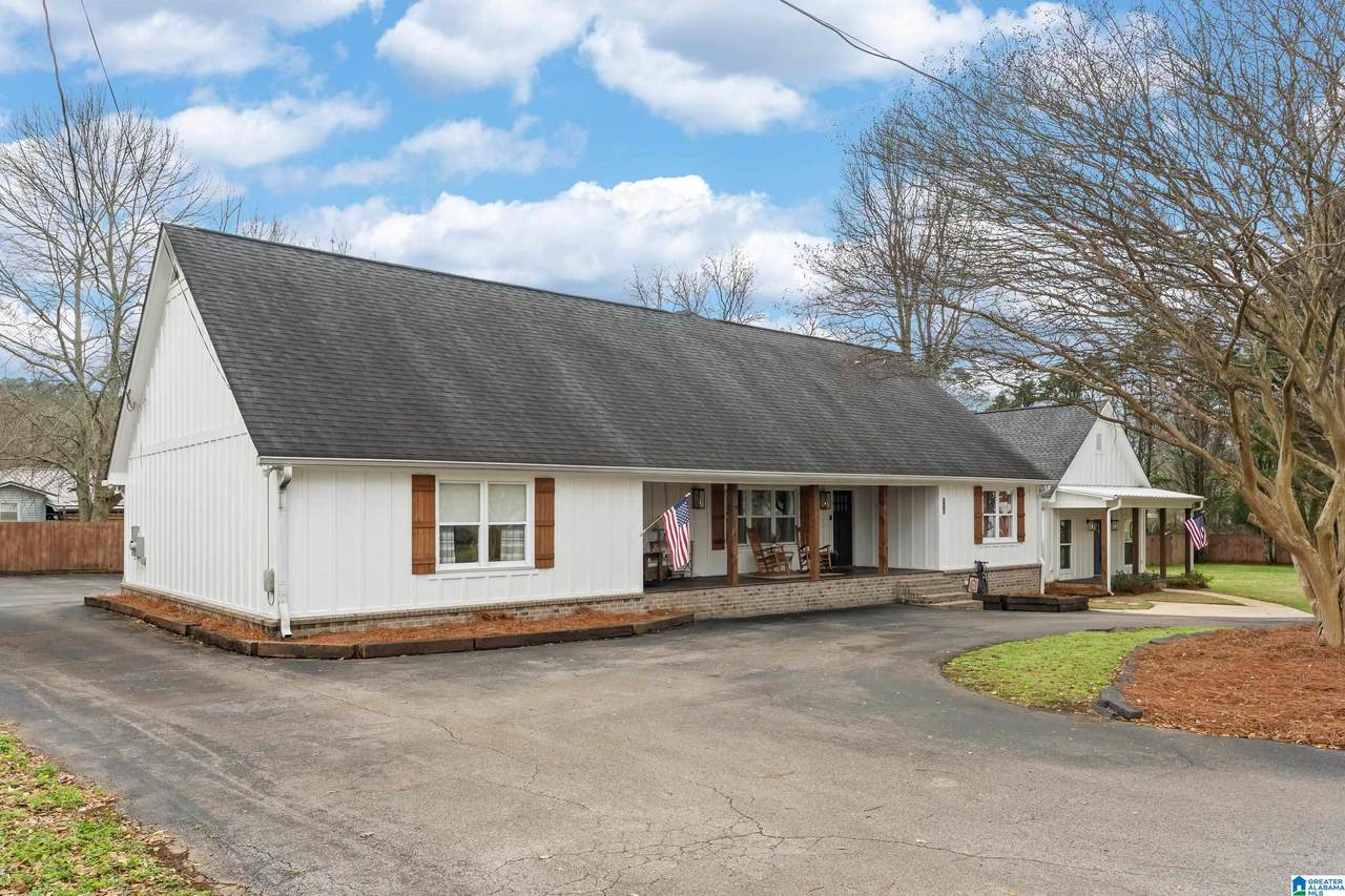210 Forman Street - Photo 1