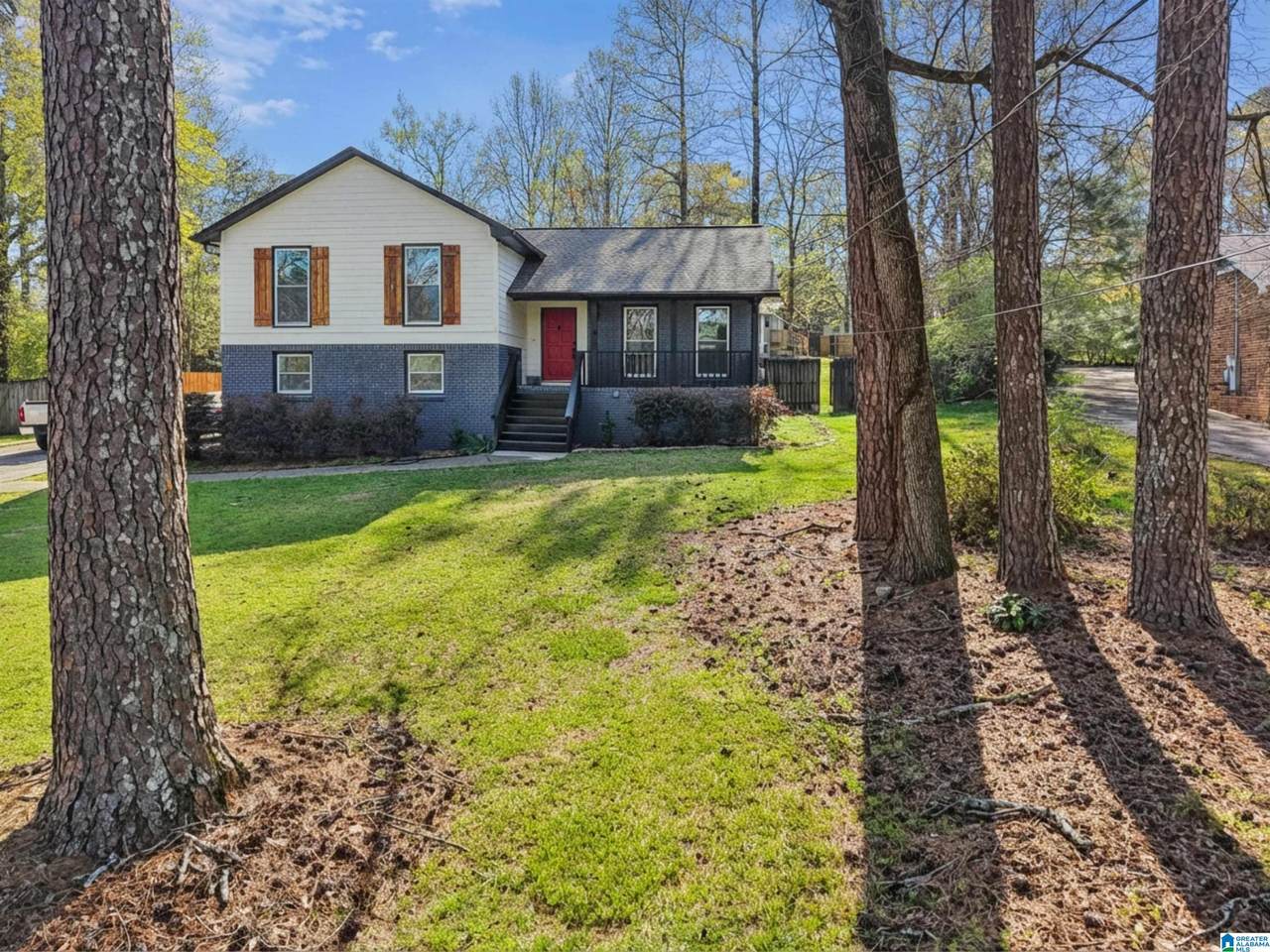 304 Ashland Lane - Photo 1