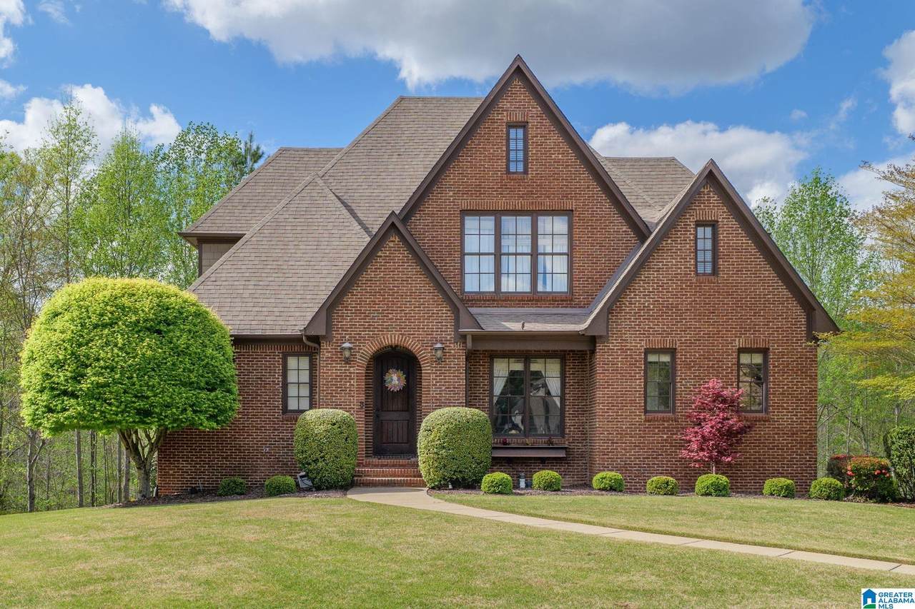 2005 Wesley Court - Photo 1