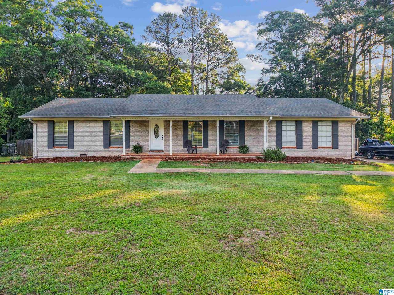 600 Shoshone Drive - Photo 1