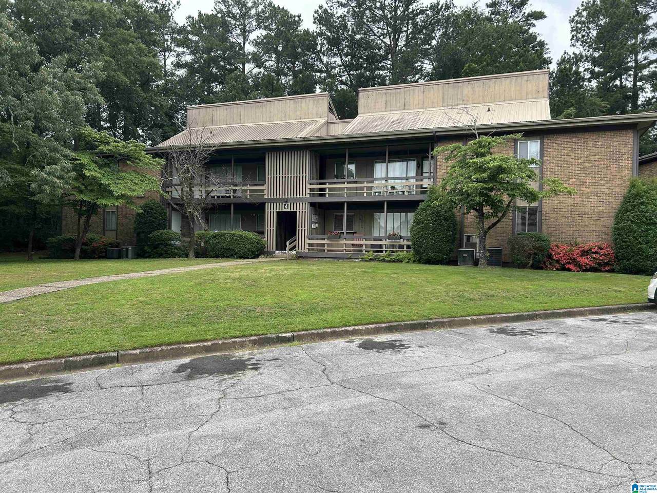 3101 Lorna Road - Photo 1