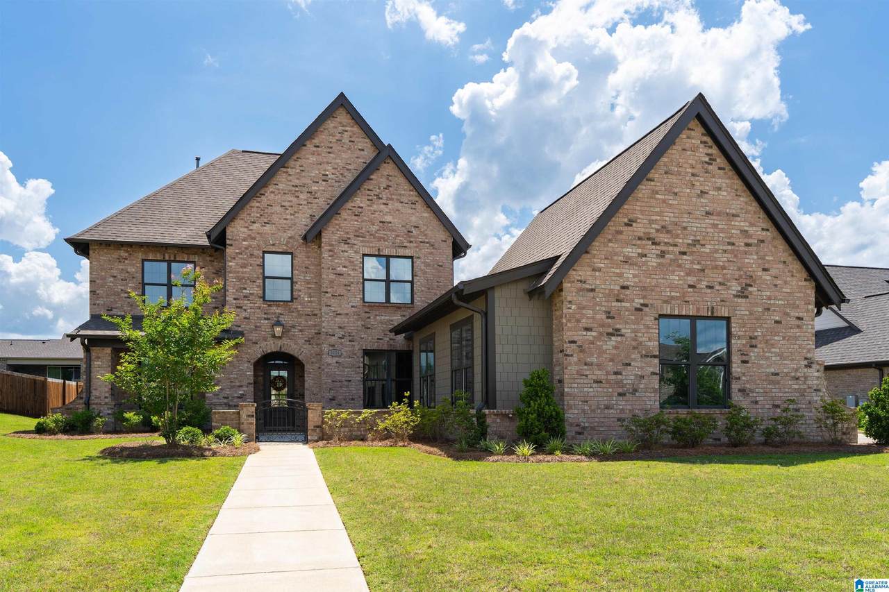 3024 Blackridge South Boulevard - Photo 1