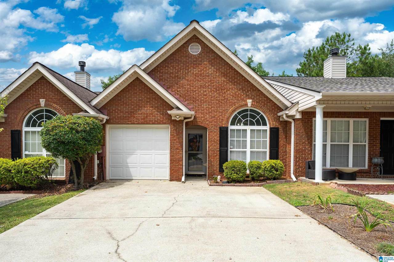 185 Hayesbury Court - Photo 1