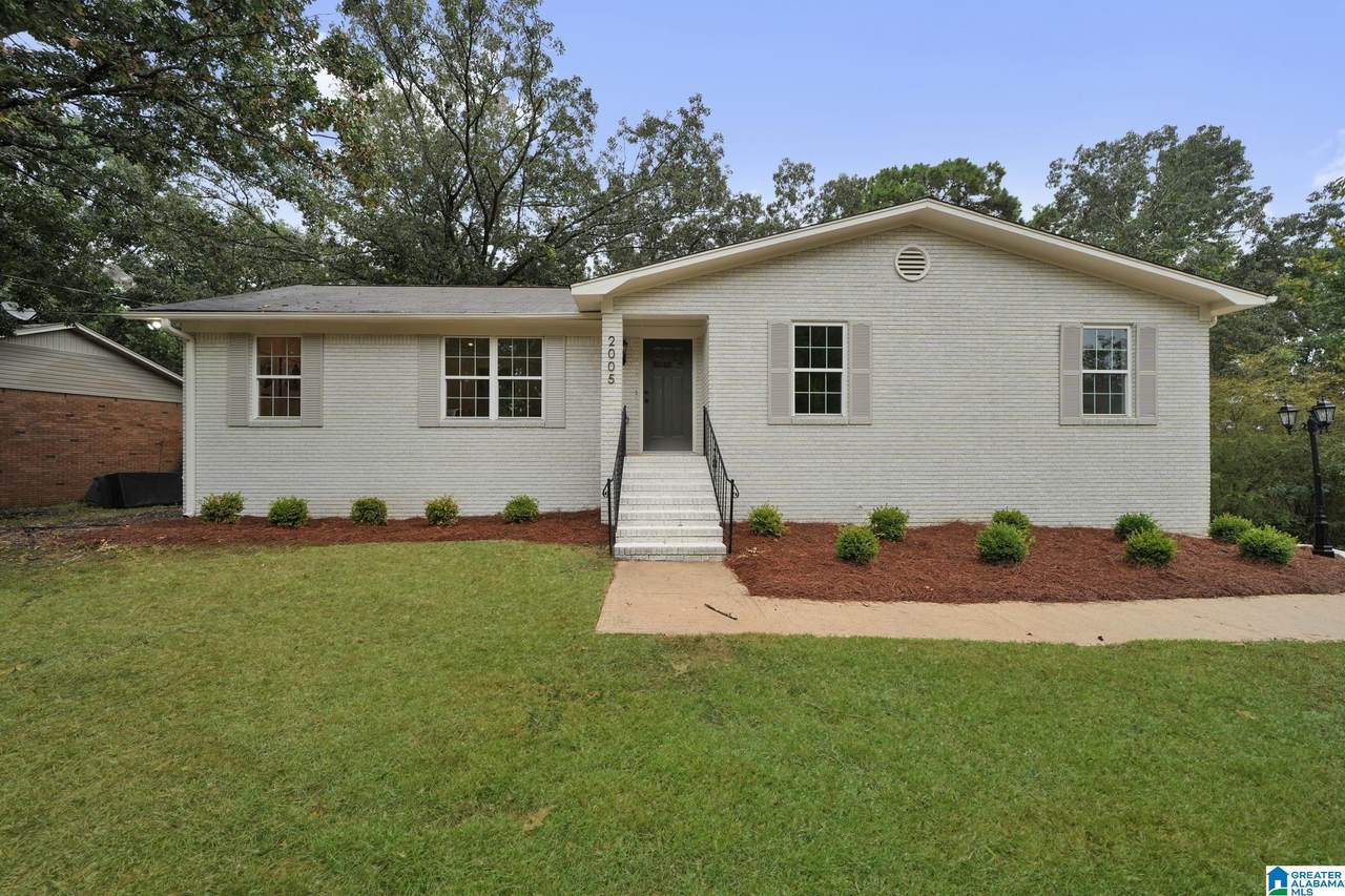 2005 Virginia Lane - Photo 1