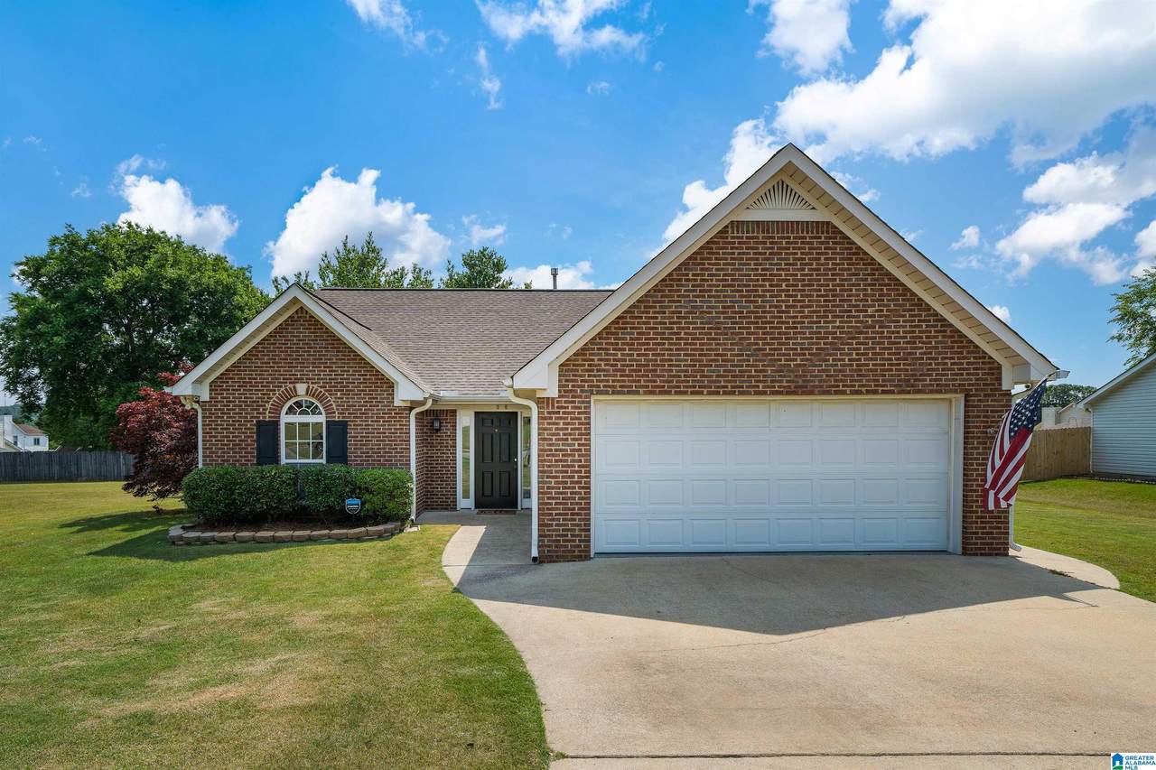 165 Stonehaven Drive - Photo 1