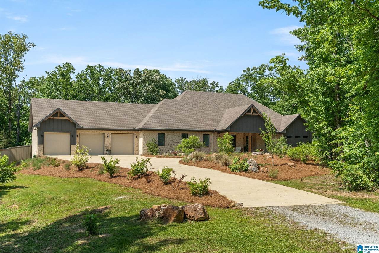 633 Fadora Drive - Photo 1