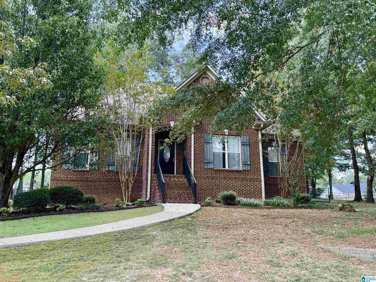 445 Big Oak Circle - Photo 1