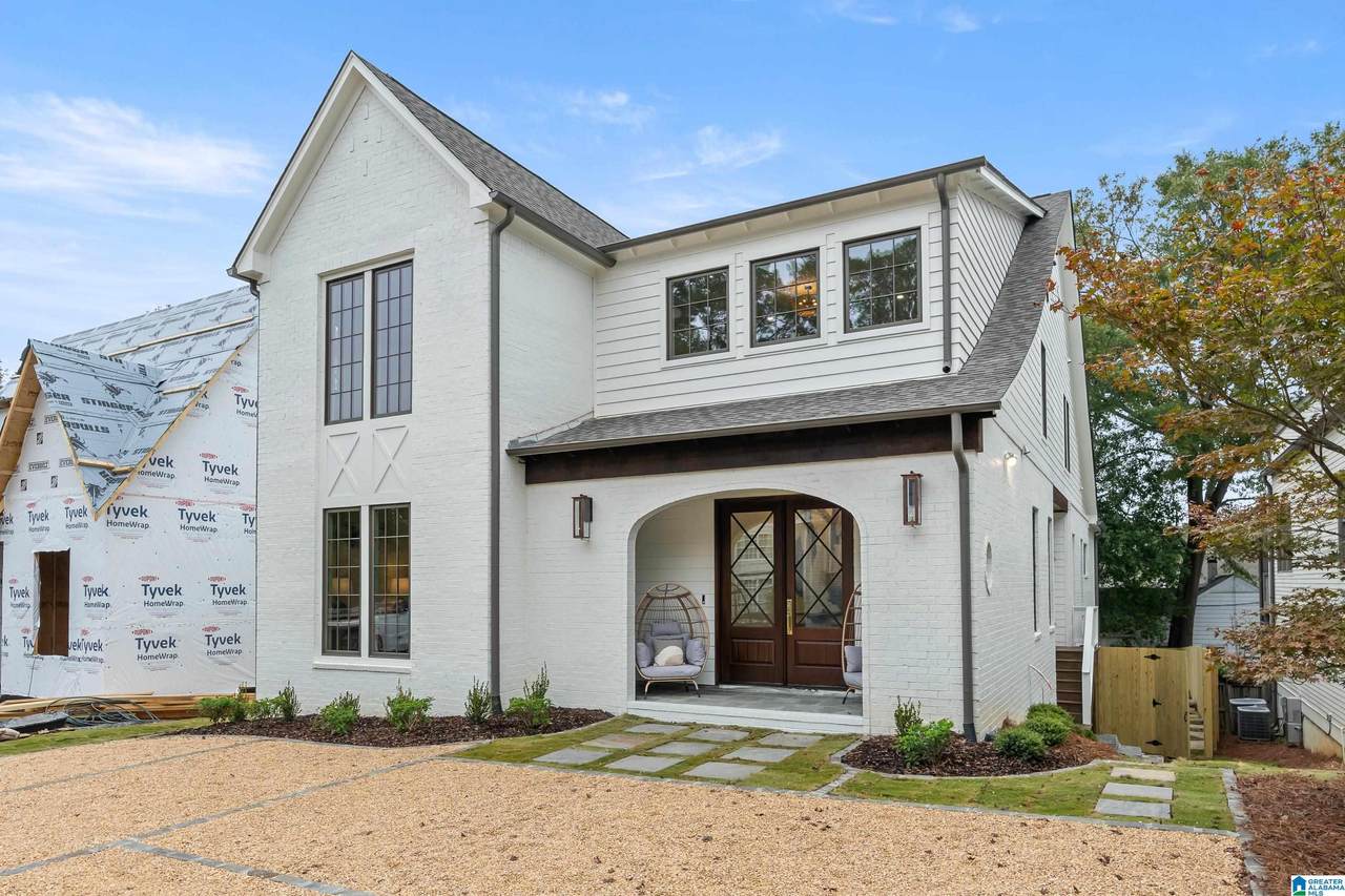 1616 Roseland Drive - Photo 1