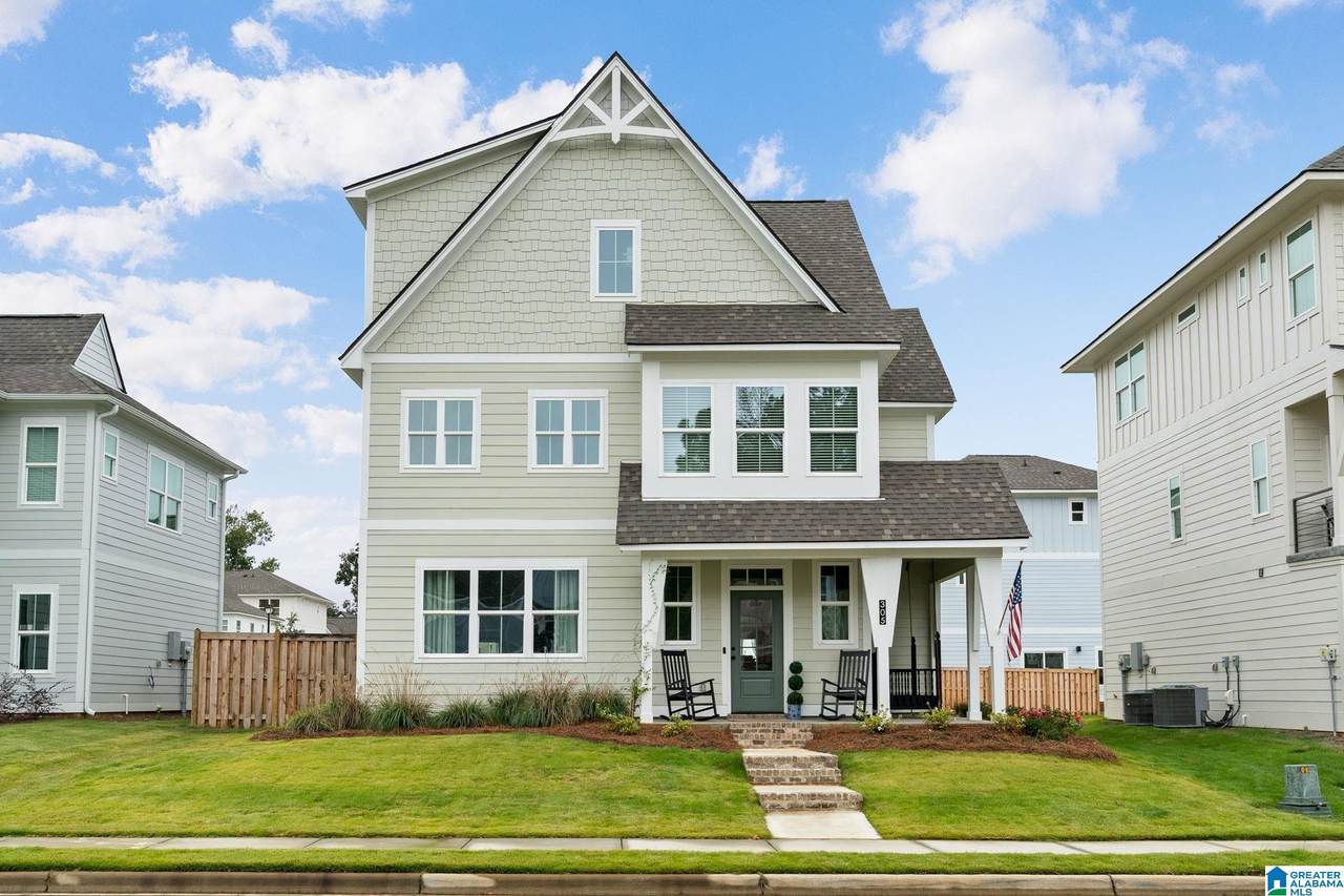 305 Hogans Alley - Photo 1