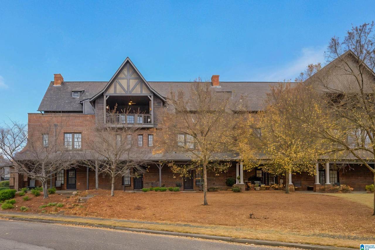 2058 Ross Park Way - Photo 1